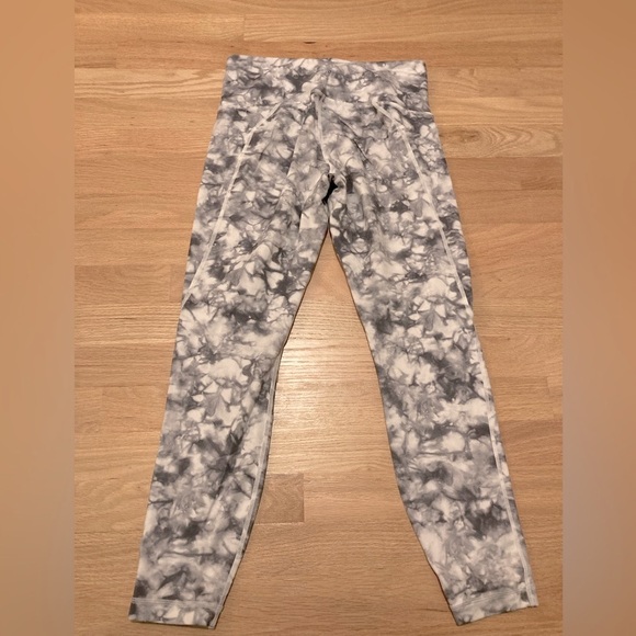 Athleta Tye-Dye Leggings, Size S - Picture 5 of 8